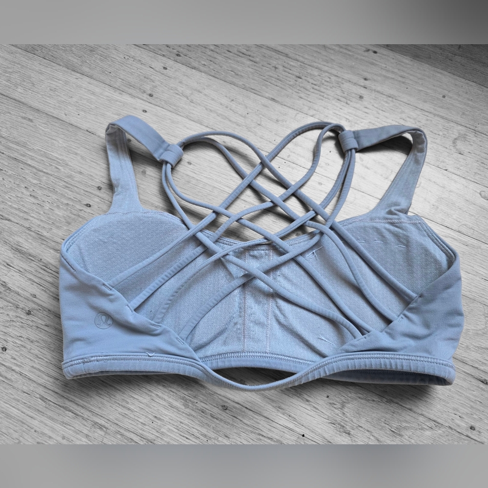 Lululemon Athletica Strappy Gray Sports Bra Size 6 - Picture 2 of 4